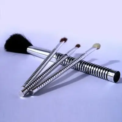 Come viene utilizzato ogni pennello per il trucco