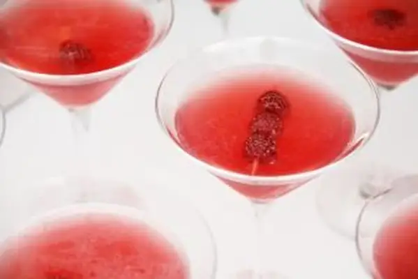 martini o smaku malinowo-cytrynowym