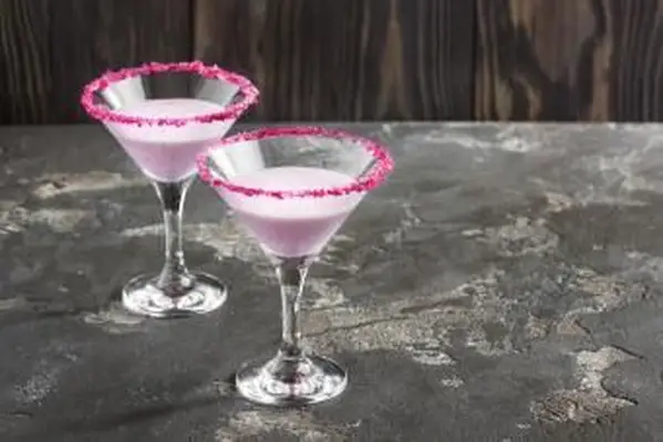 Martini aux cerises au chocolat blanc