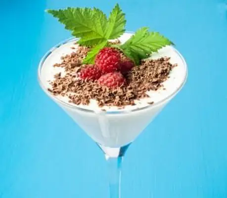 Martini au chocolat blanc et framboises