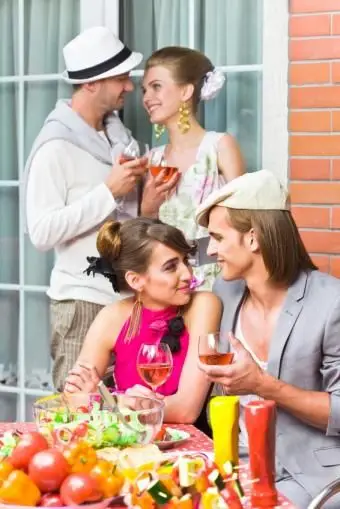 שמלה חכמה מזדמנים