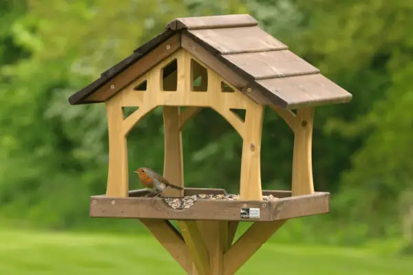 RSPB Country Barn Bird Table – Verdantvows