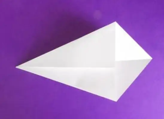 krok 1 jednorožca origami