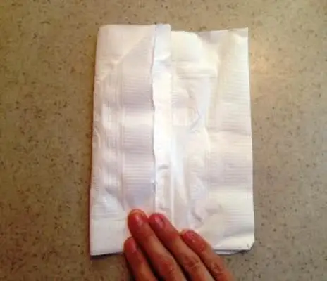 Składana serwetka w kształcie rożka lodów