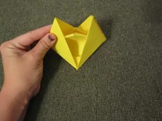 https://cf.ltkcdn.net/origami/images/slide/143447-850x638r1-BoatSlide13.webp