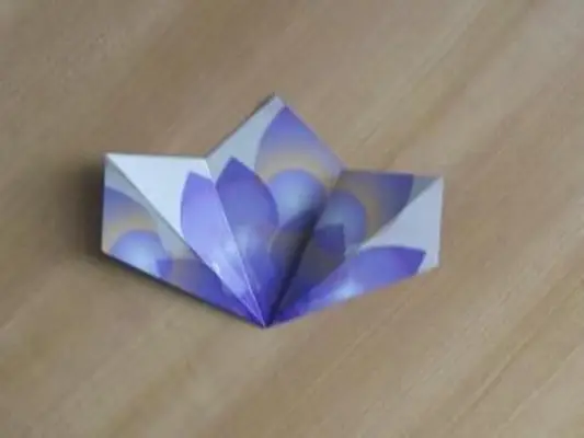 https://cf.ltkcdn.net/origami/images/slide/92411-800x600r1-5.webp