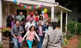 家族は展開から歓迎します