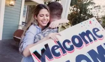 19展開のアイデアからのクリエイティブなウェルカムホーム