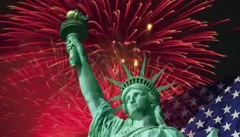 Películas del 4 de julio para familias que iluminarán la pantalla