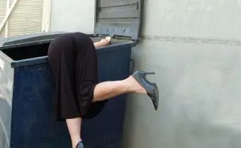 I posti migliori per tuffarsi nel cassonetto per il trucco
