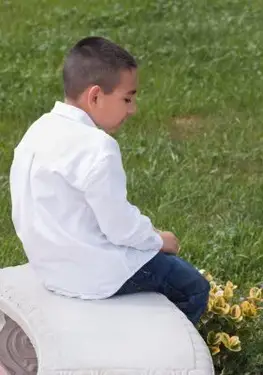 Jak zatrzymać autystyczne kołysanie?