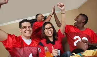 14 divertenti idee per il gioco del Super Bowl per adulti e bambini