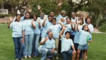 재회에서 다세대 가족