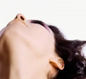 bas affichage angle, de, jeune femme