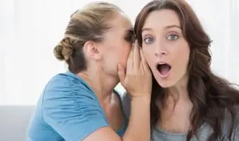 10 zvláštnych návykov, ktoré ľudia majú (ale nepriznávajú sa)