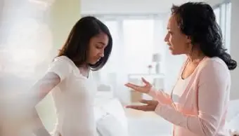 欲求不満の娘を叱る母