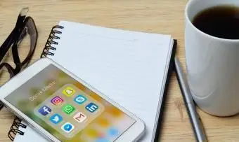 한 번에 모든 소셜 미디어에 게시