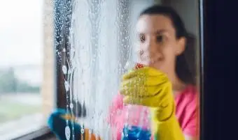 Tötet Windex Keime ab? Kennen Sie die Arten, die desinfizieren