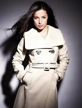 Zdjęcia modnych damskich płaszczy zimowych