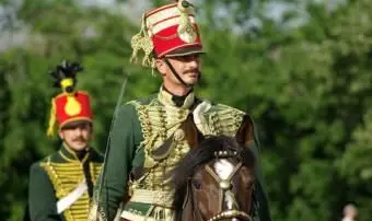 Maďarskí husári v dobovom odeve