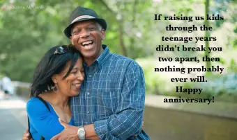 Buon anniversario, mamma e papà: oltre 60 messaggi di cuore per celebrare il loro amore