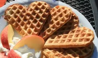 כיצד להשתמש בברזל וופל מברזל יצוק