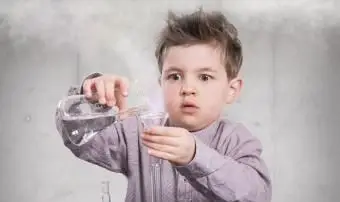 3 experimentos de ciencia del agua