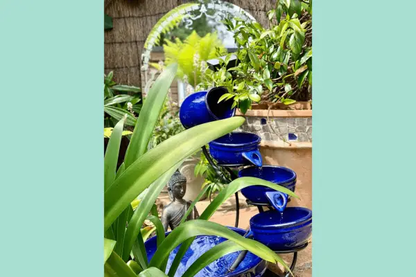 4 Tier Blue Solar Powered Garden Water Feature - Verdantvows