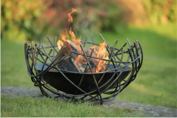 Crocus Nest Iron Fire Pit Bowl - Verdantvows