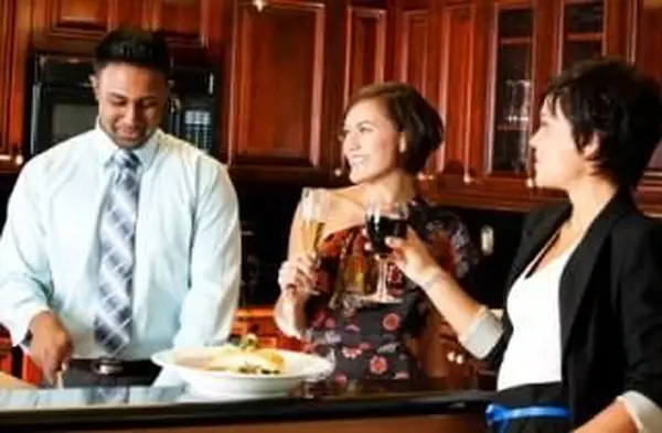 תפריט מסיבת ארוחת ערב מסתורית