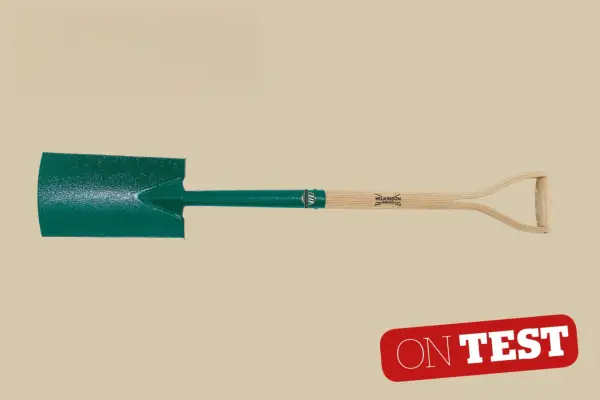 Recensione di vanga bordo di bordo in acciaio carbone di spada di Wilkinson