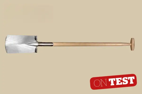 SneeBoer vykopanie rýľ s krokmi preskúmanie