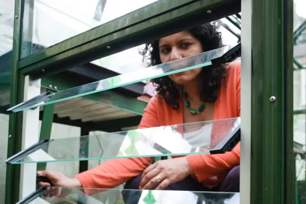 Add greenhouse vents