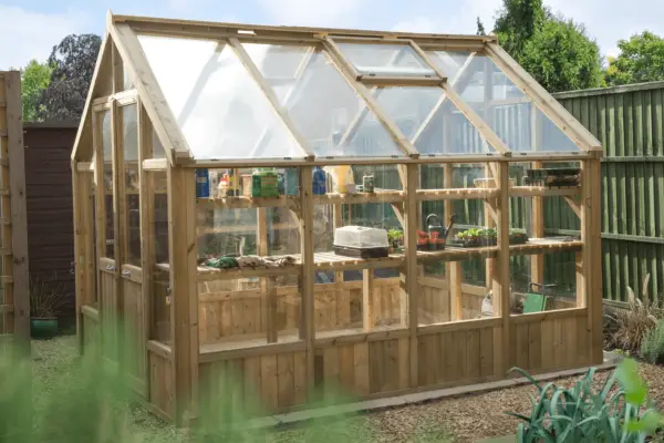 Greenhouse glazing