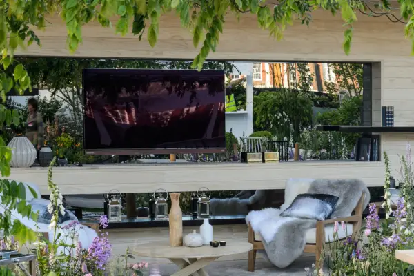 Outdoor television