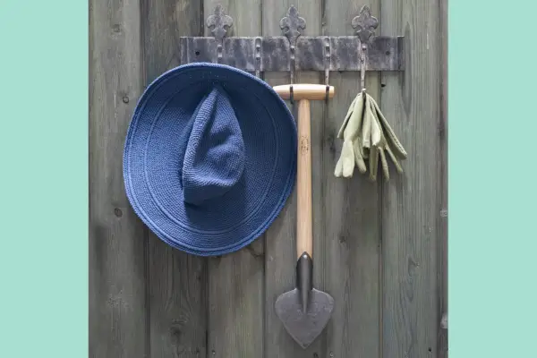 Fleur de Lys Wall Hooks - Verdantvows