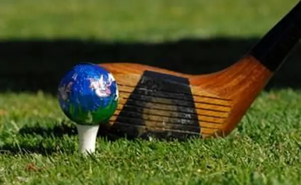 Zdobená golfová loptička