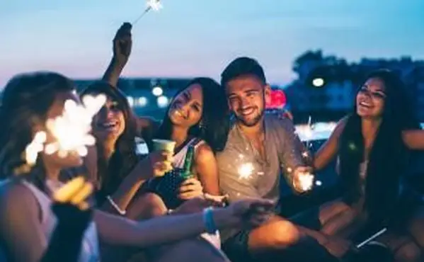 プロムに行く代わりにやるべき素晴らしいこと