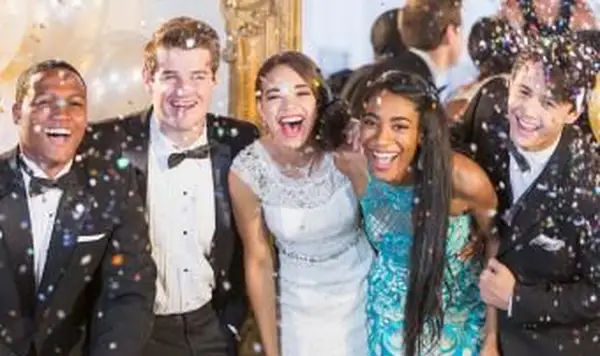 Suministros para eventos de graduación y consejos de compra