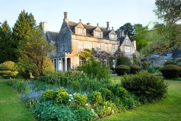 写真とフィードバック - コッツウォルズツアーでアダムに会います