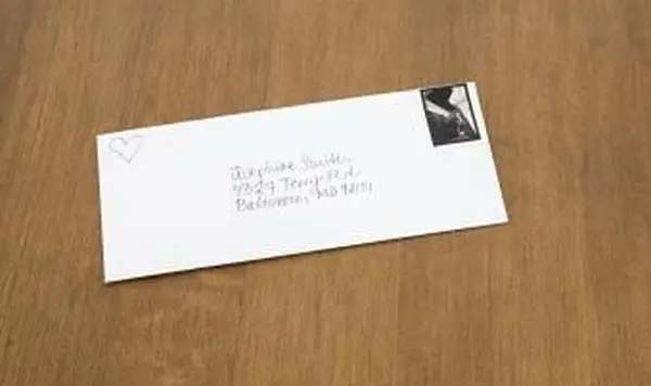 カタツムリ郵便の詩を送る