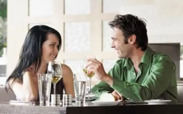 Pareja, en, restaurante