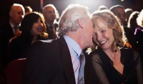 관계 및 호환 가능한 성격 유형의 ENFP