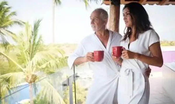 젊은 연로 한 관계에 대한 진실