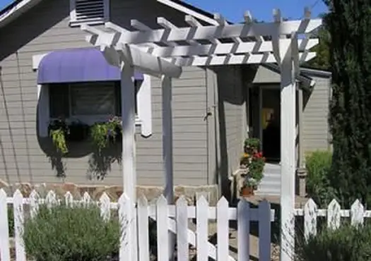 cottage con giardino privato private