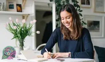 Příklady sladkých a roztomilých milostných poznámek k vyjádření vašich pocitů