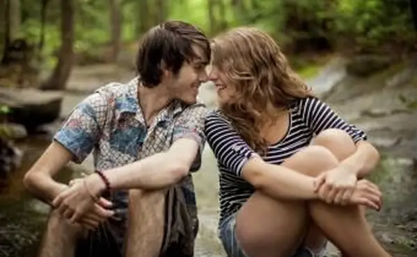 Gedichte für Teenager, die süß oder lustig sind