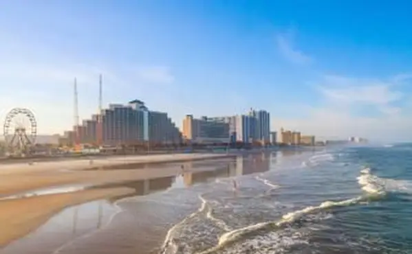 חוף דייטונה, פלורידה מהמזח