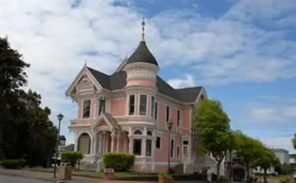 לינה וארוחת בוקר באזור מפרץ סן פרנסיסקו