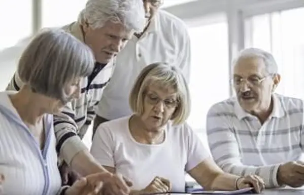 無料の高齢者教育リソース